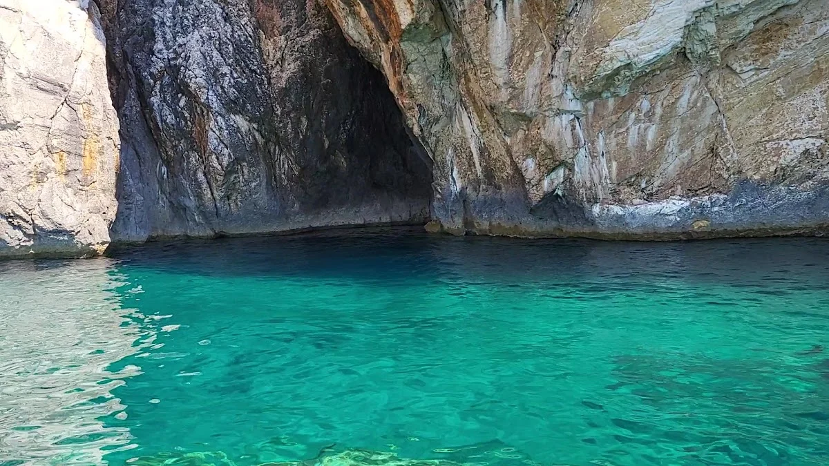 Paleo Sea Travel - Boat trips and boat rentals in Corfu,Paleokastritsa - 5