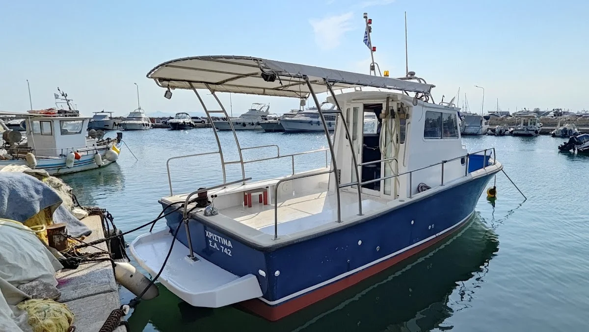 Stratos Fishing Tours – Boat Trips & Sea Adventures in Glyfada